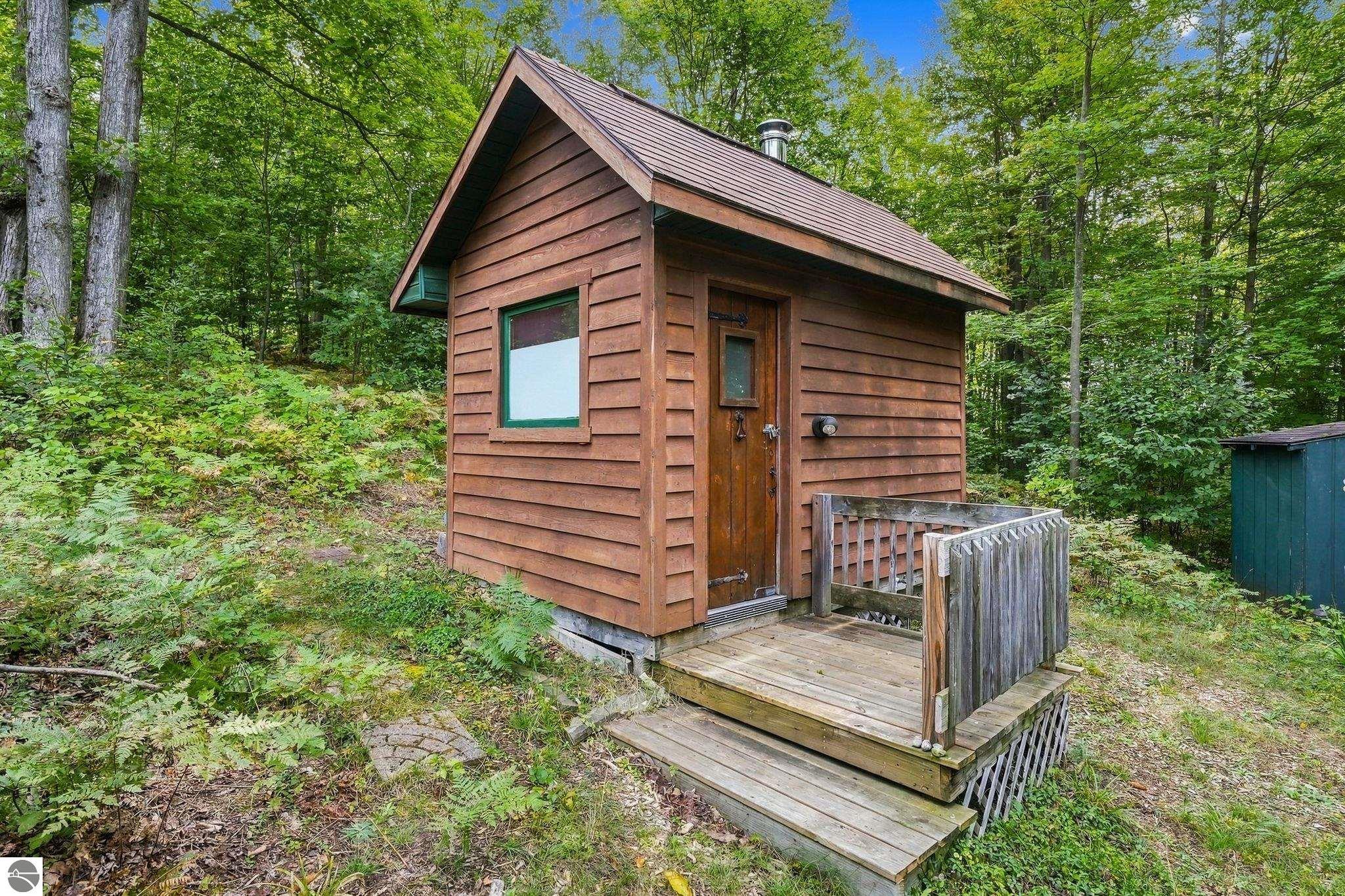 5079 Alden Highway