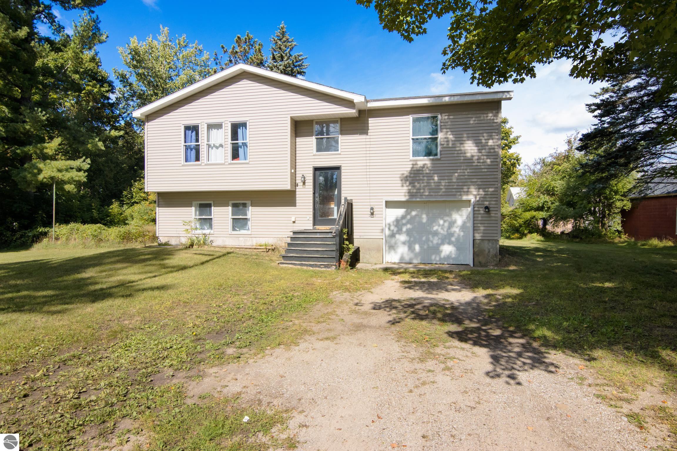 209 E Michigan Street
