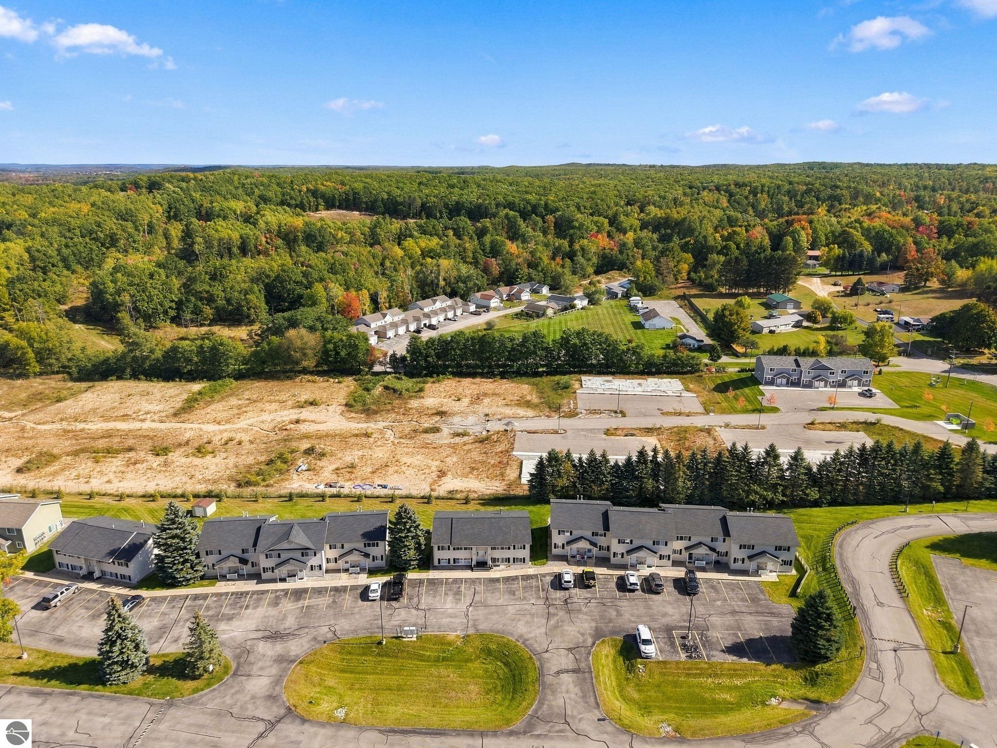 3798 Vale Drive # 14 Unit: #14