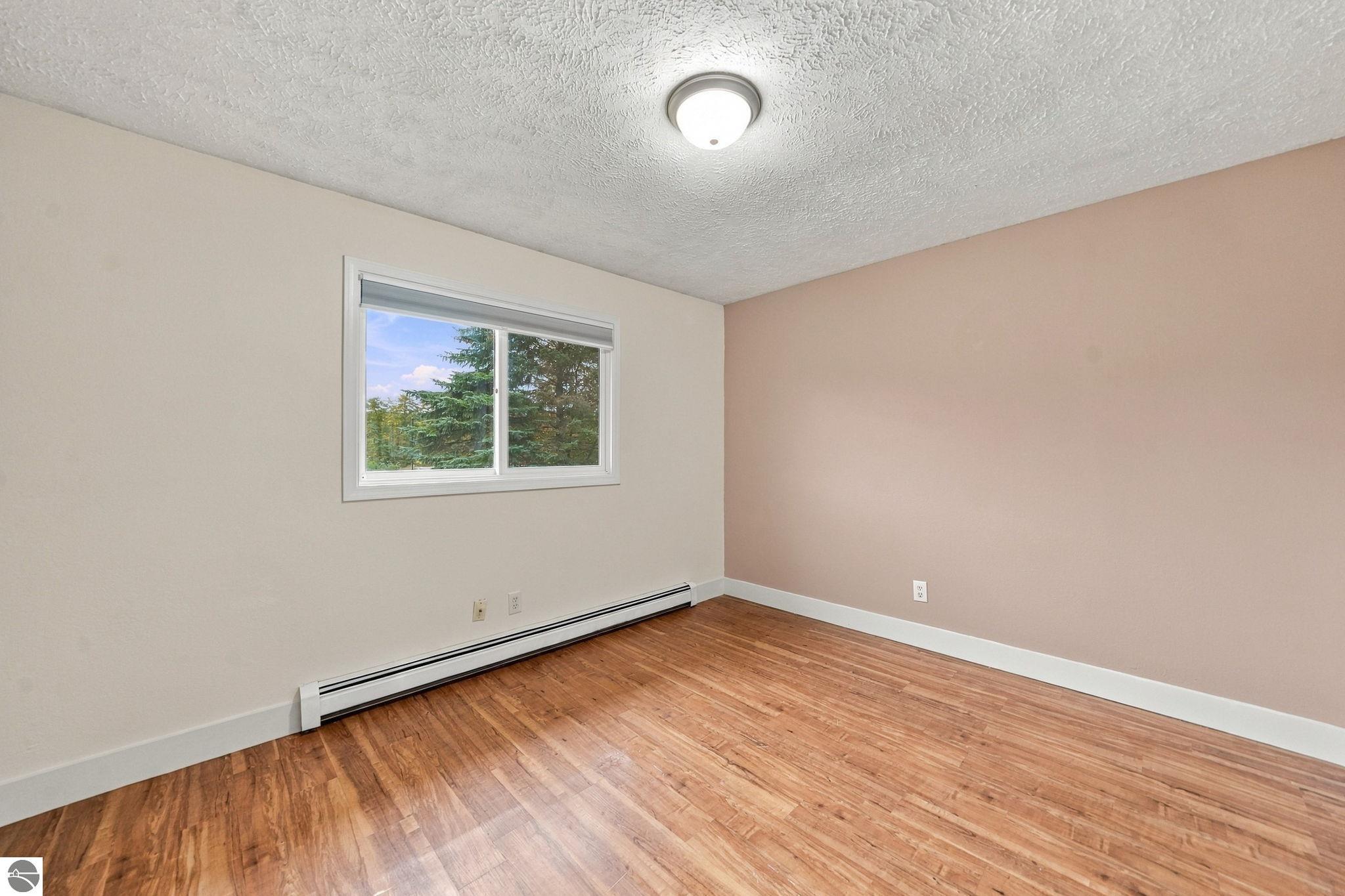 3798 Vale Drive # 14 Unit: #14