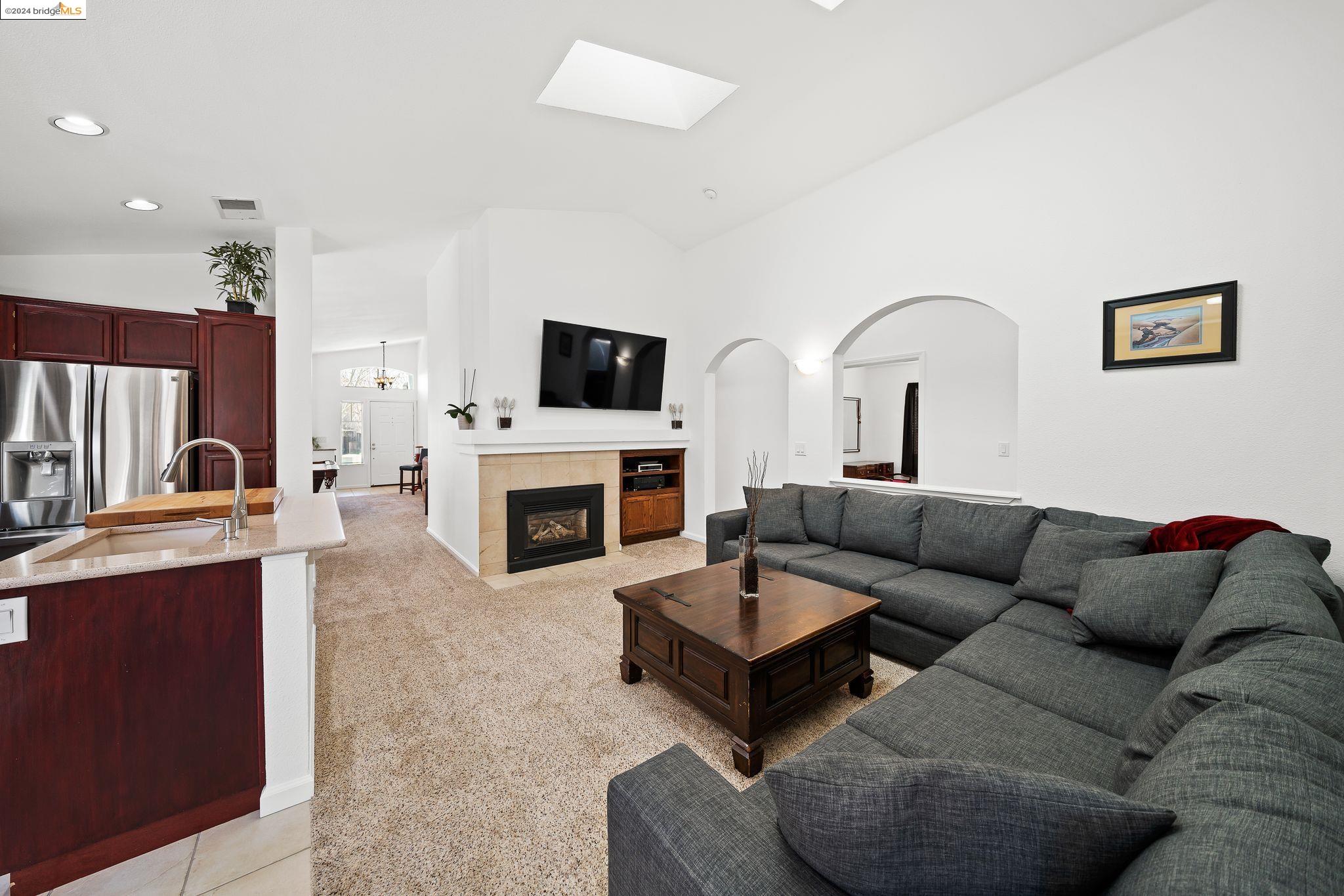 2149 Apple Hill Ter