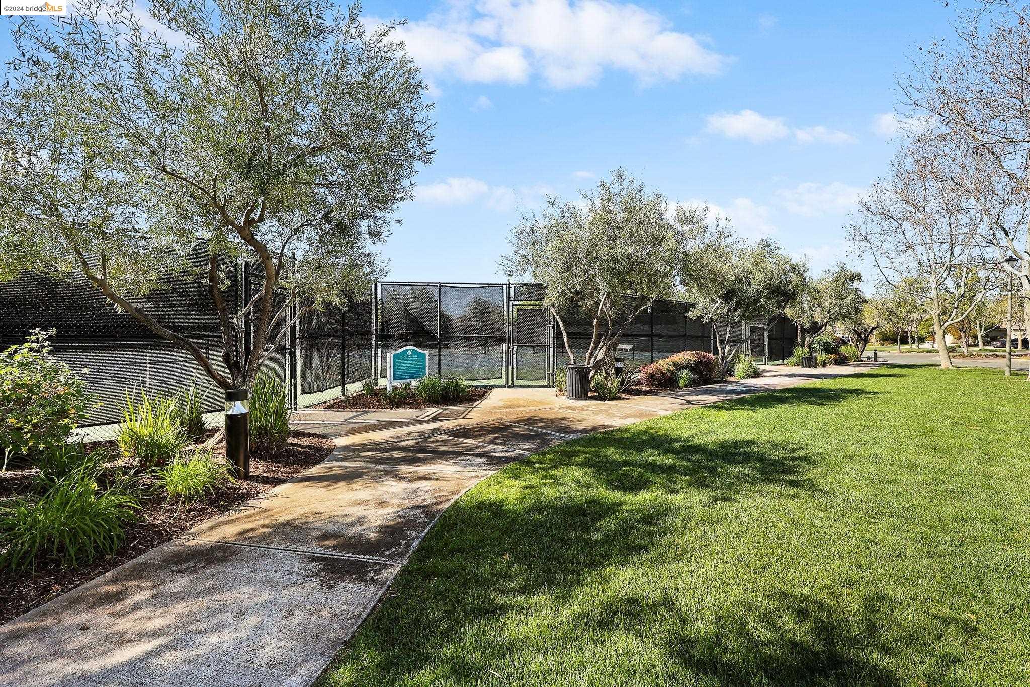 2149 Apple Hill Ter