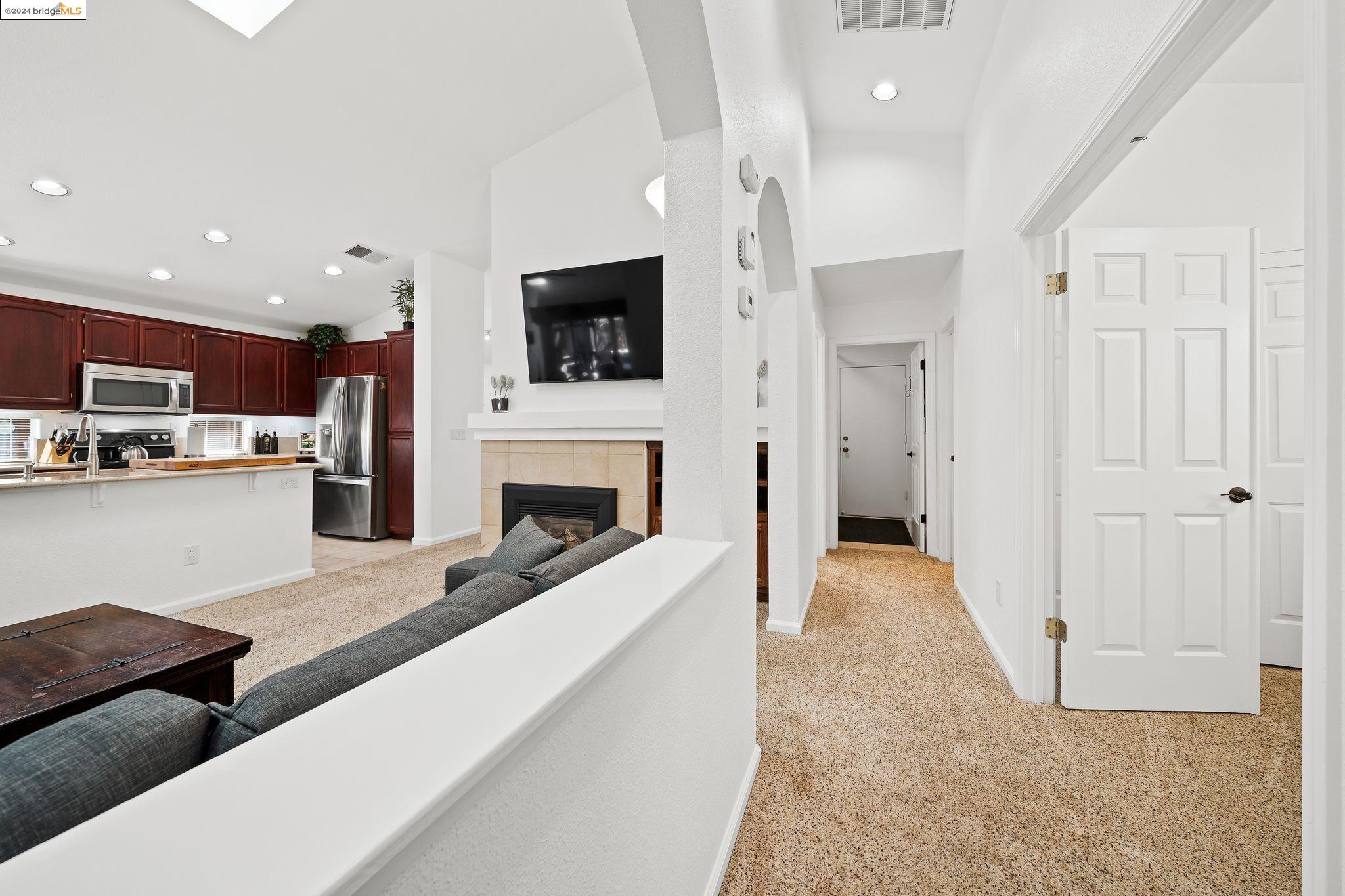 2149 Apple Hill Ter