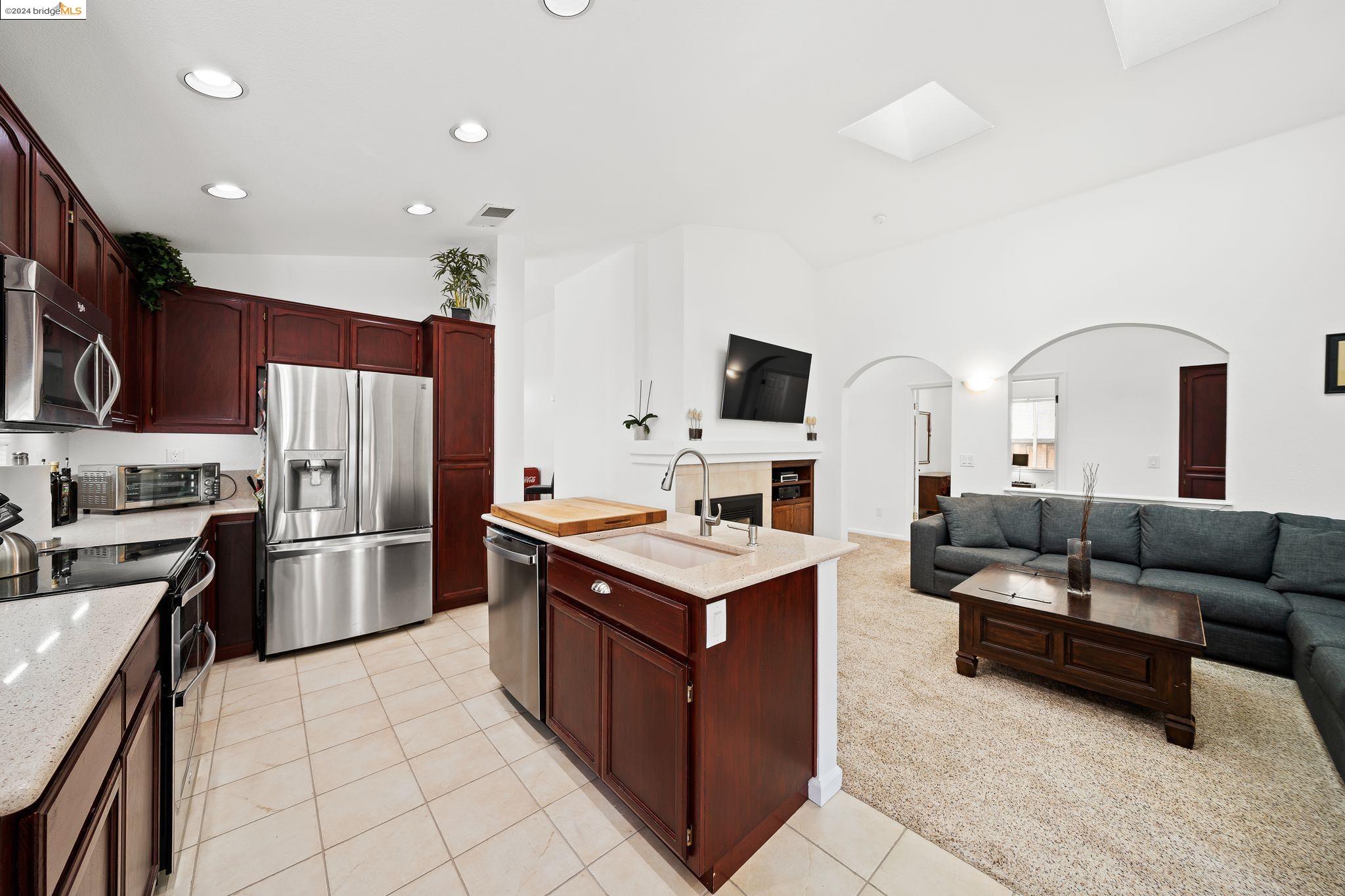 2149 Apple Hill Ter
