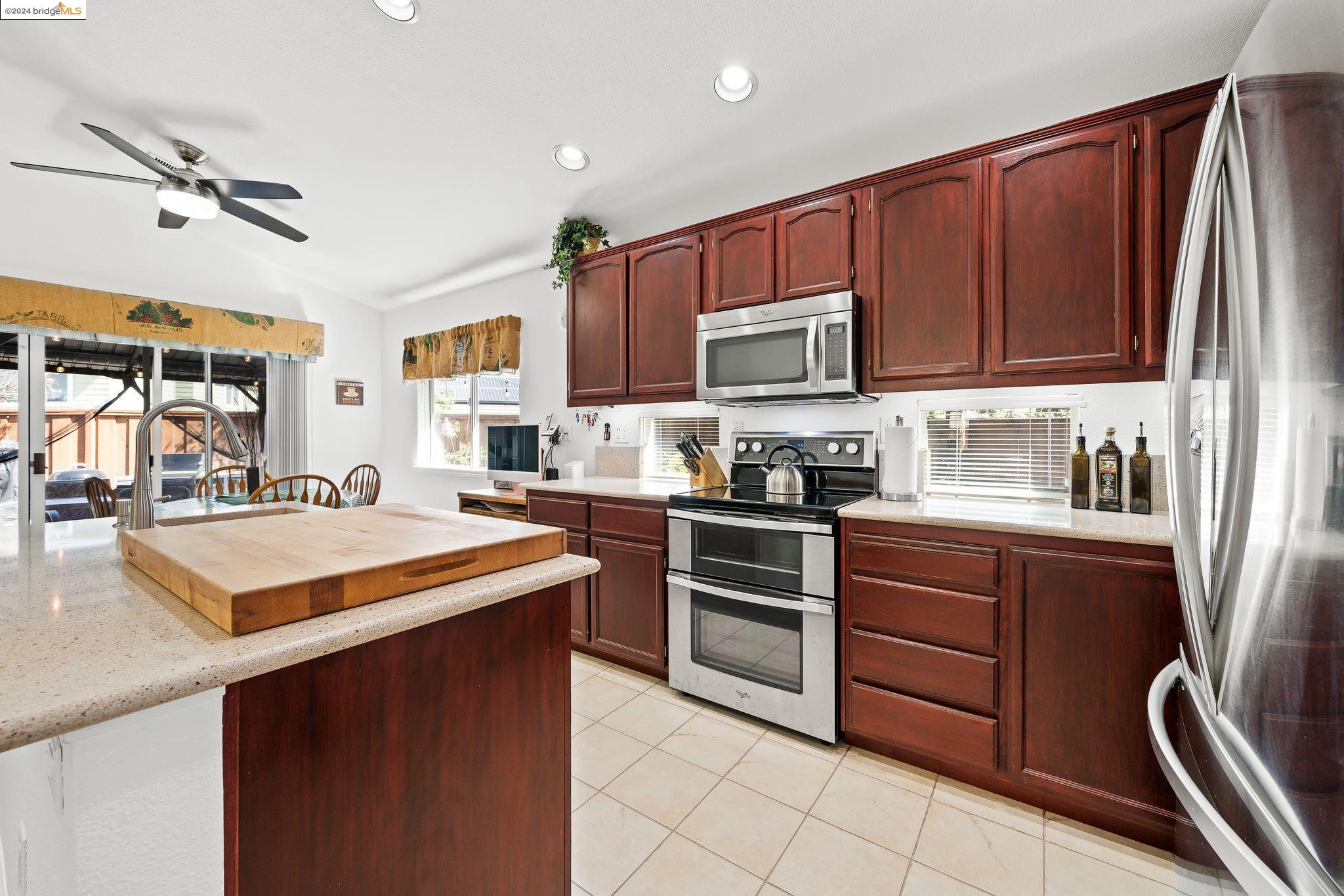 2149 Apple Hill Ter