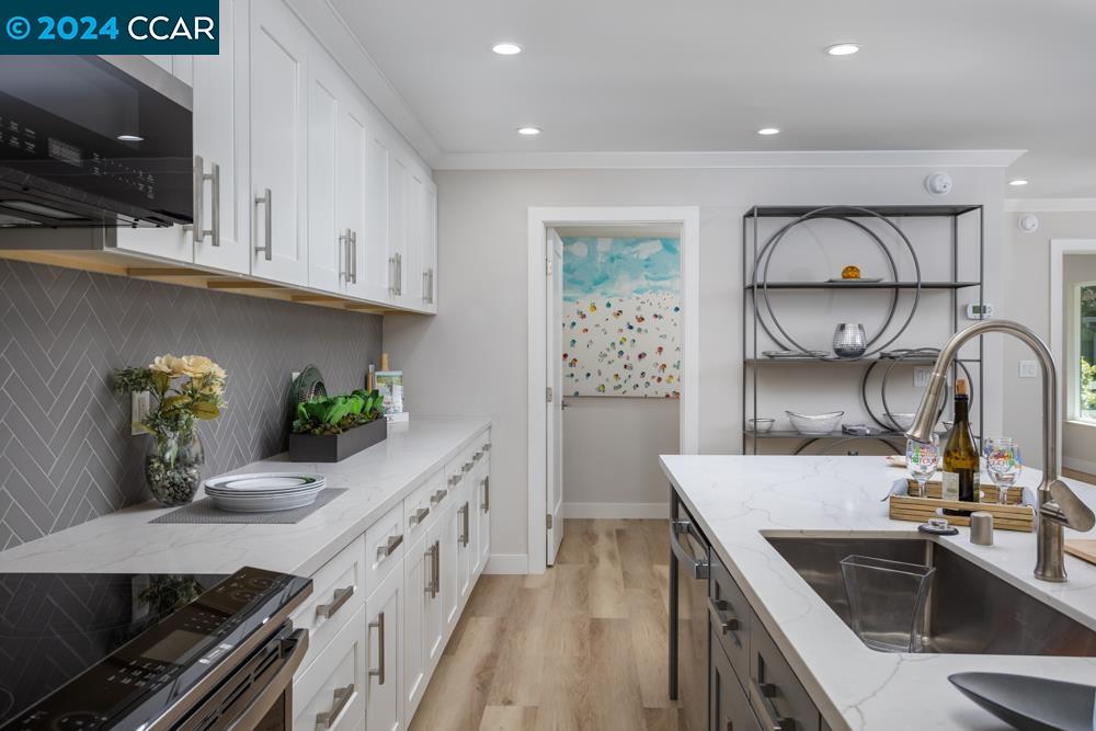 2921 Ptarmigan Dr # 4