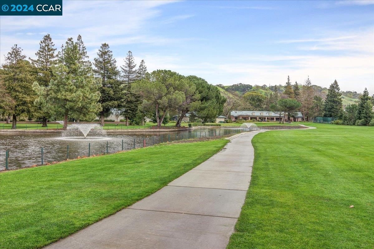 1200 Leisure Ln # 4