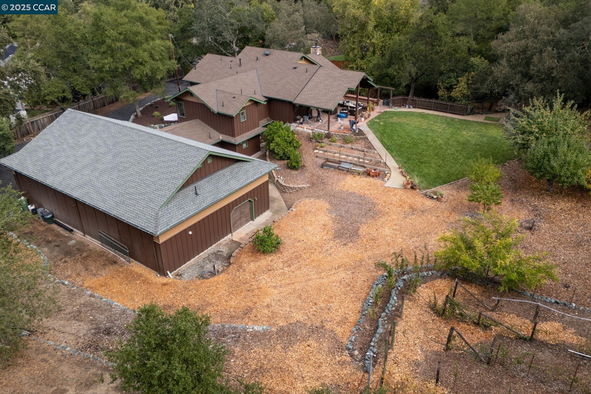 261 Castle Hill Ranch Rd