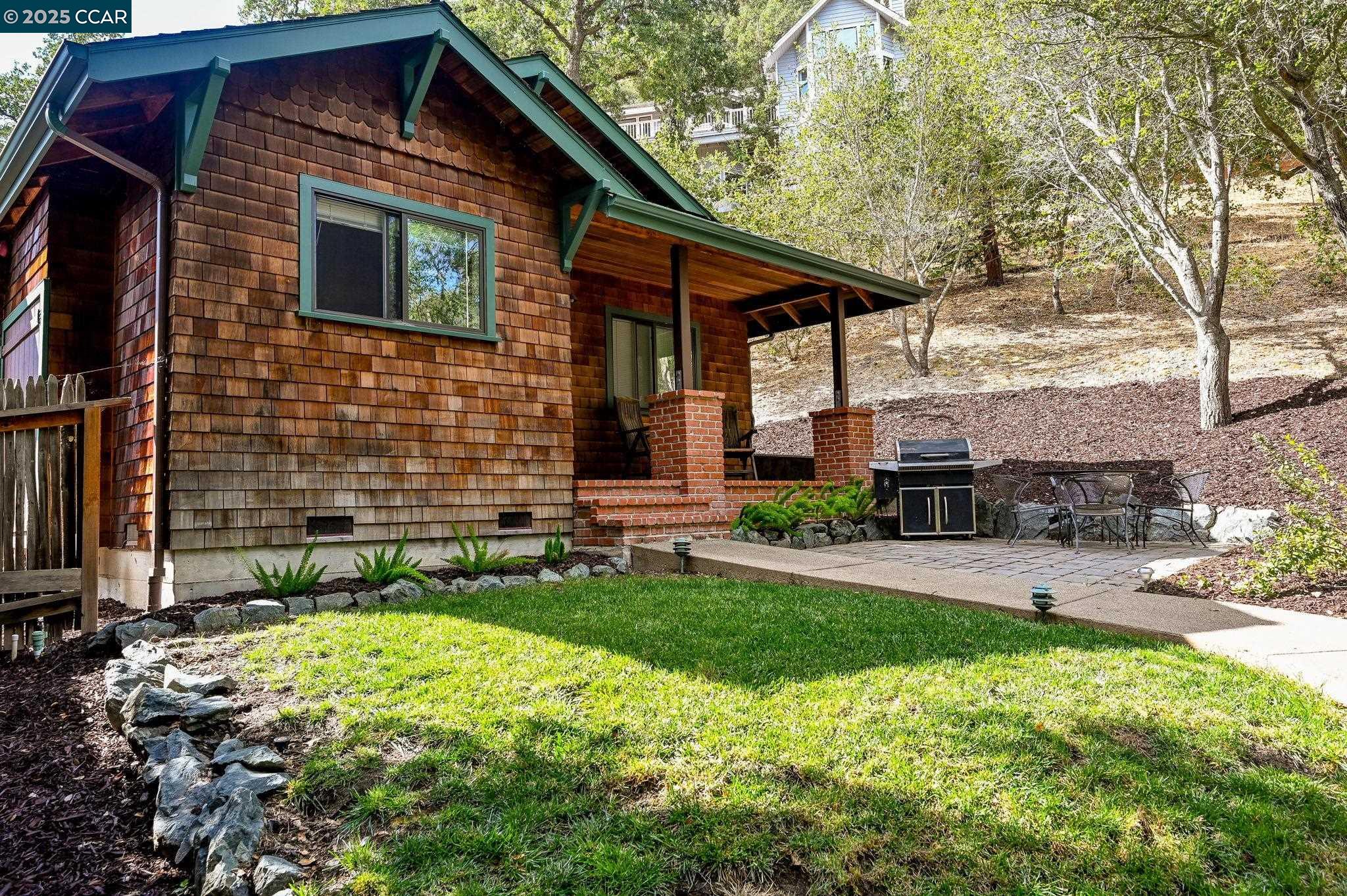 261 Castle Hill Ranch Rd