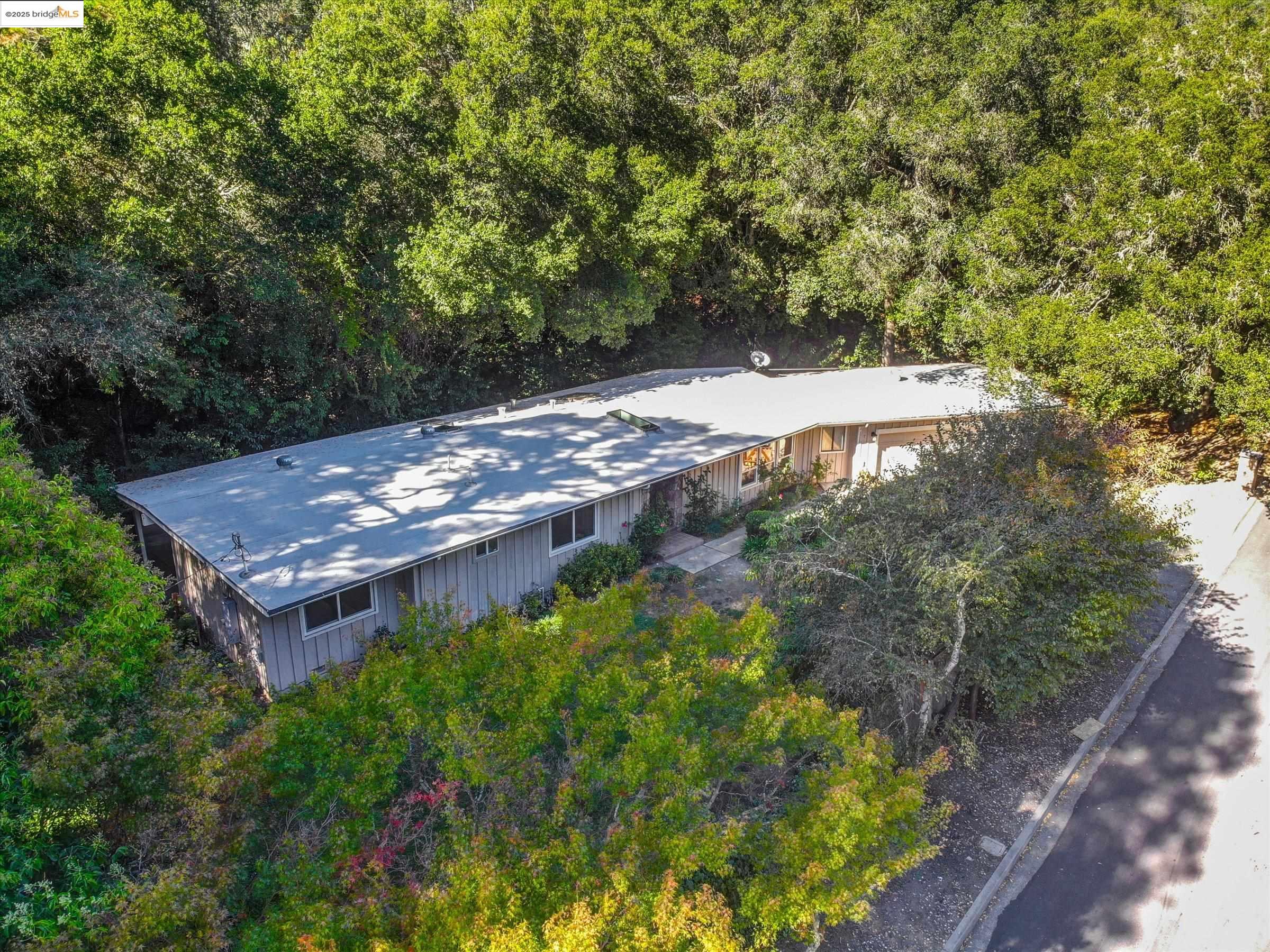 7 Saint Stephens Dr