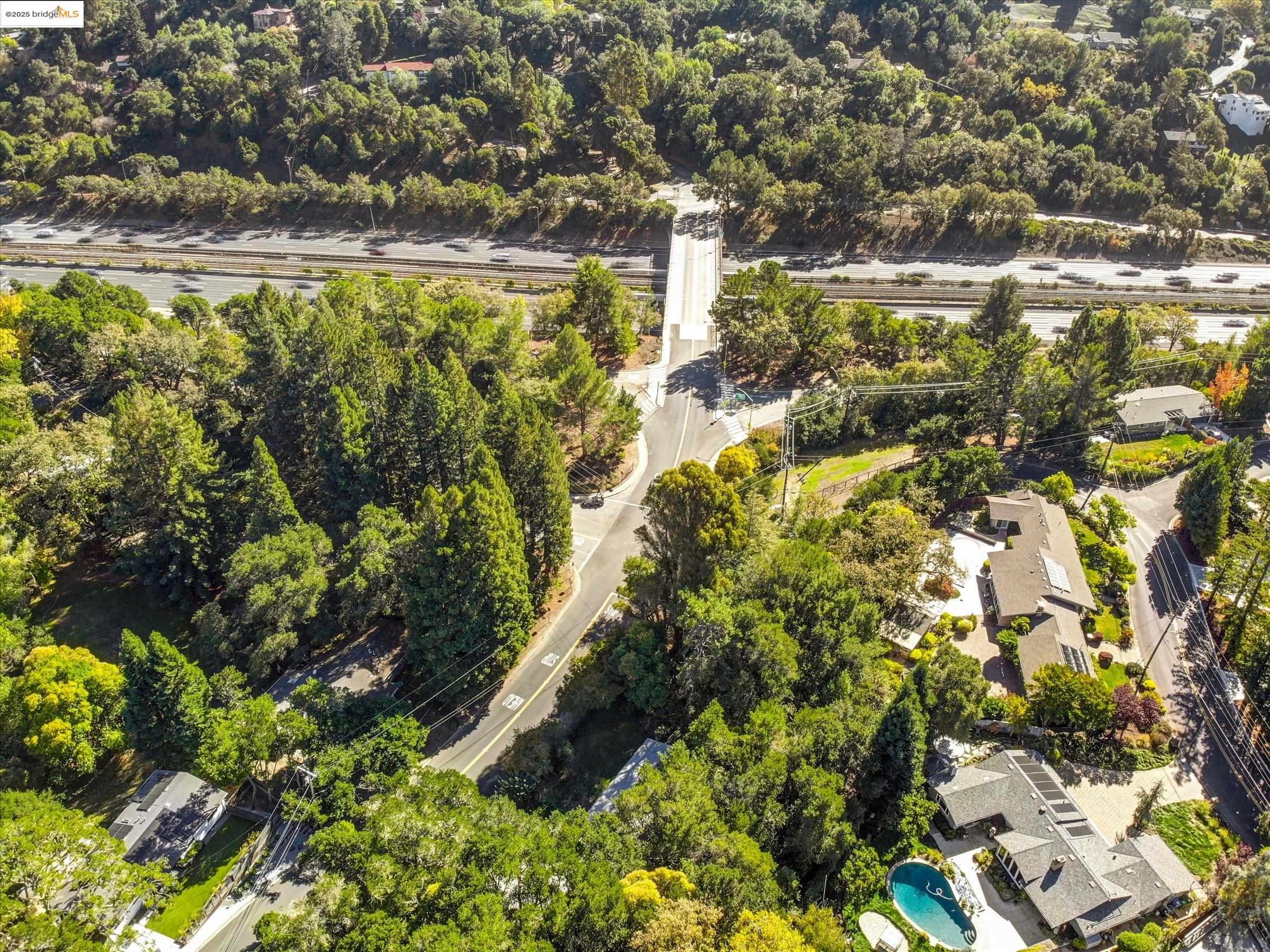 7 Saint Stephens Dr
