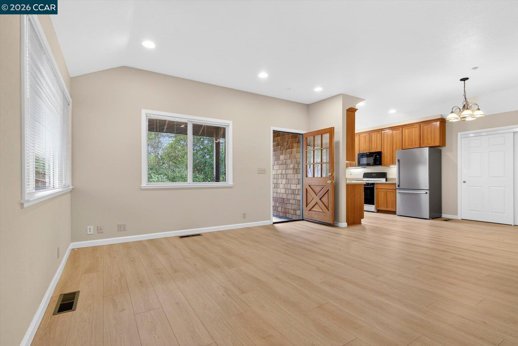 261 Castle Hill Ranch Rd # A