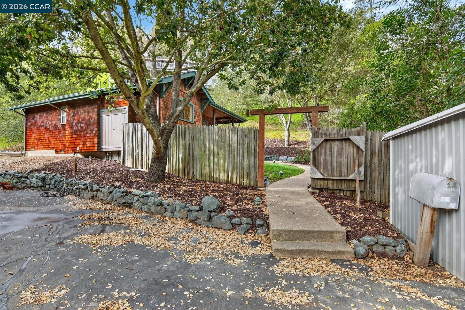 261 Castle Hill Ranch Rd # A