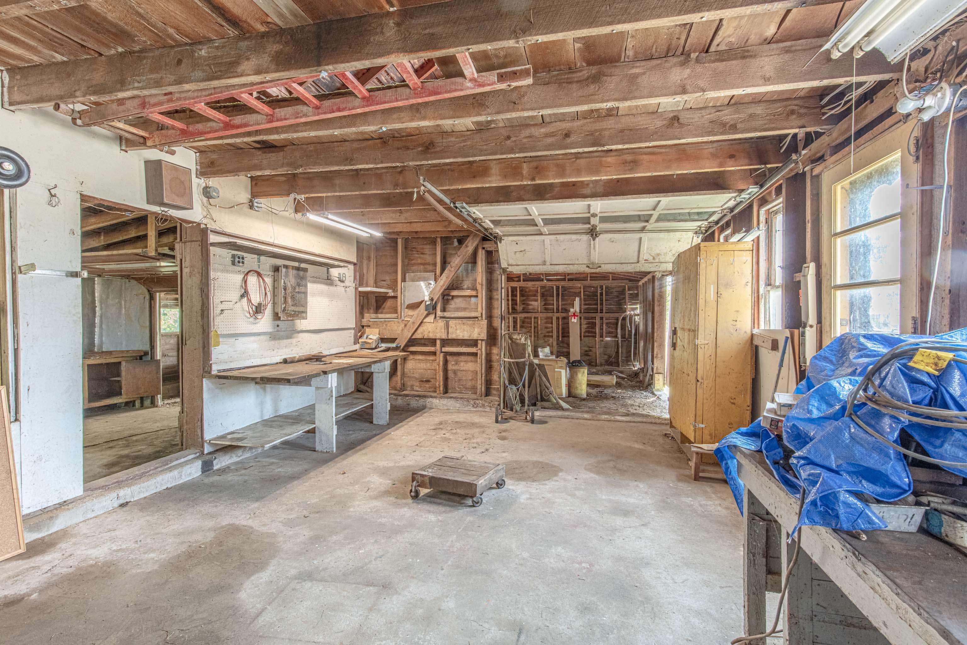 7089 Martinson Road