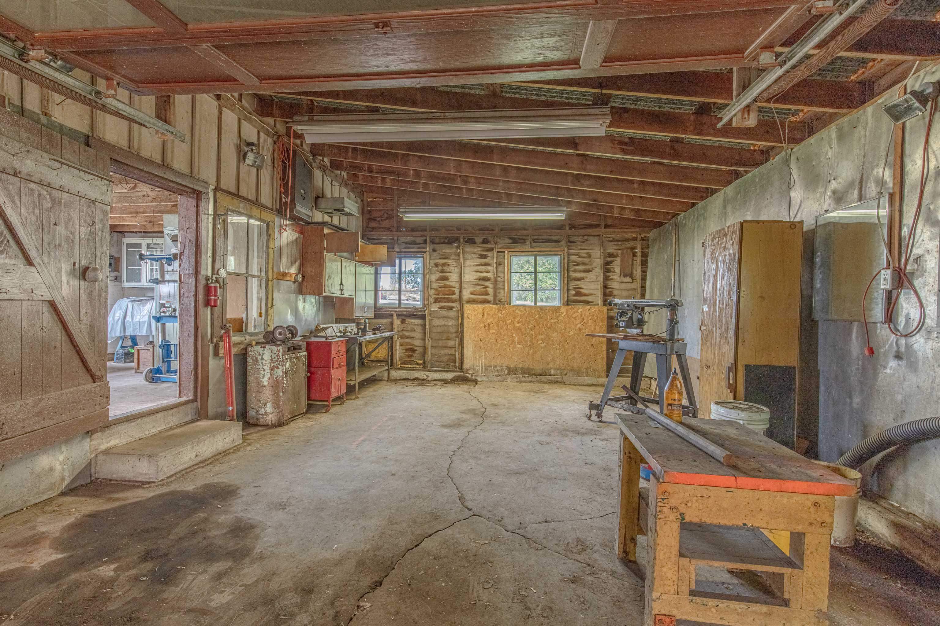 7089 Martinson Road