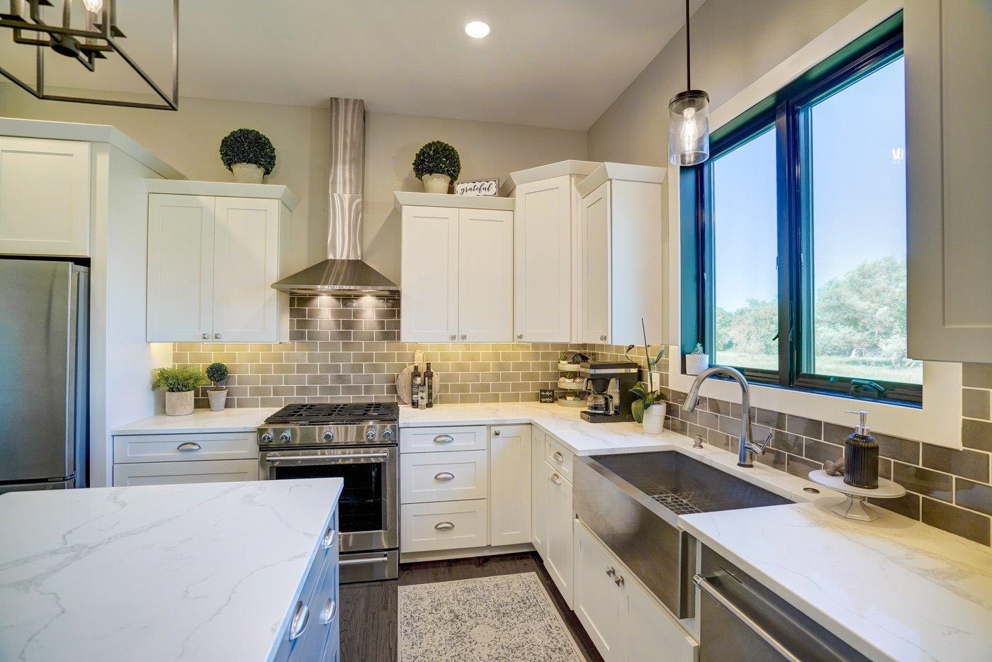 7814 Bluestem Trail