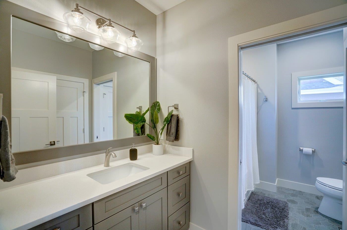 7814 Bluestem Trail