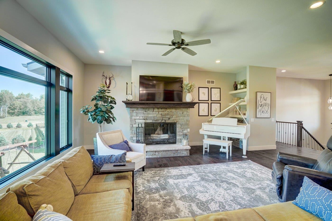 7814 Bluestem Trail