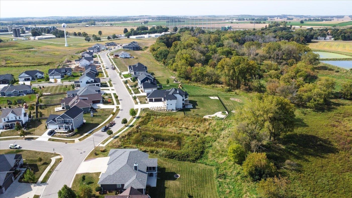 7814 Bluestem Trail