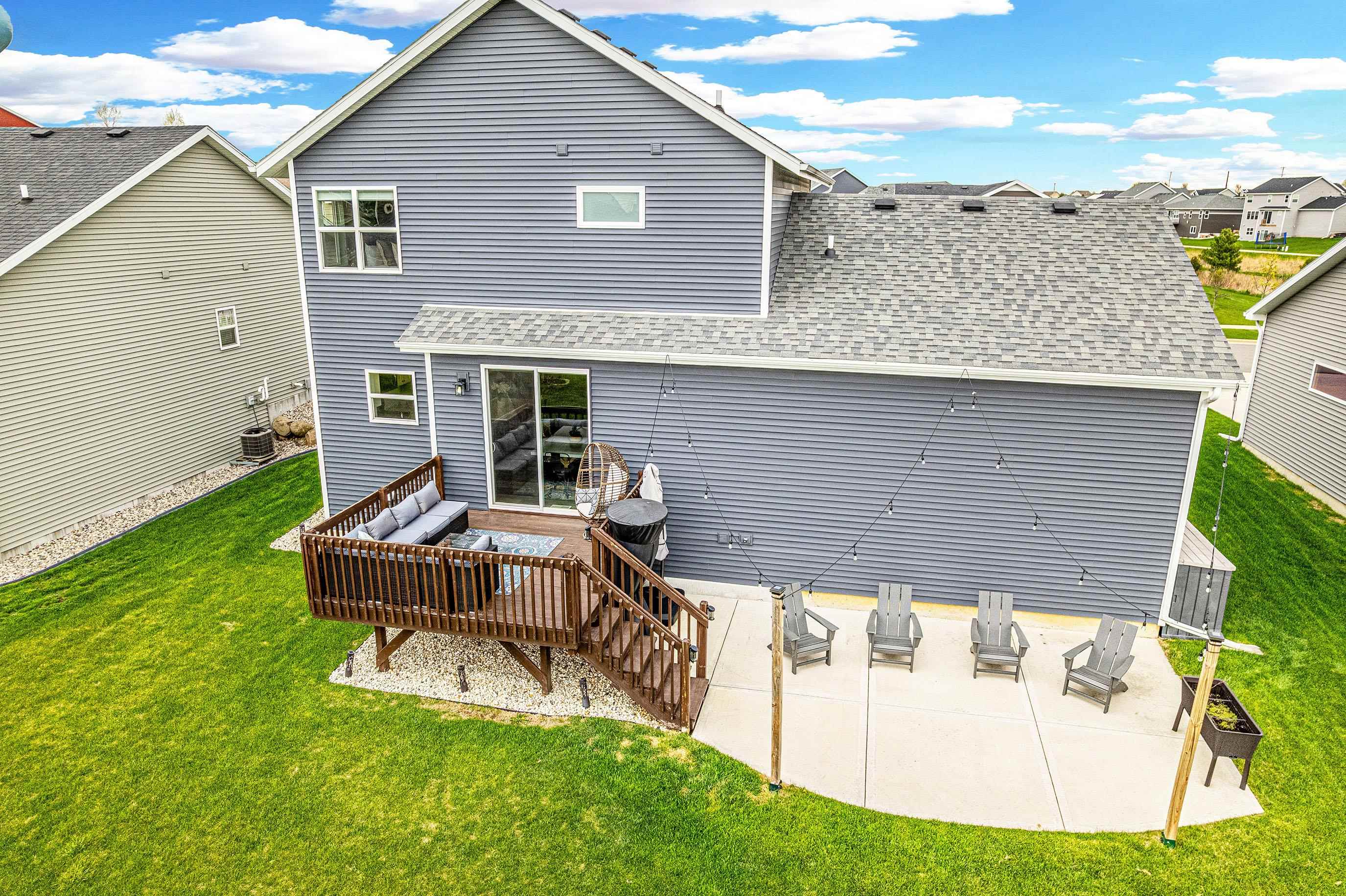 6111 E RED OAK Trail