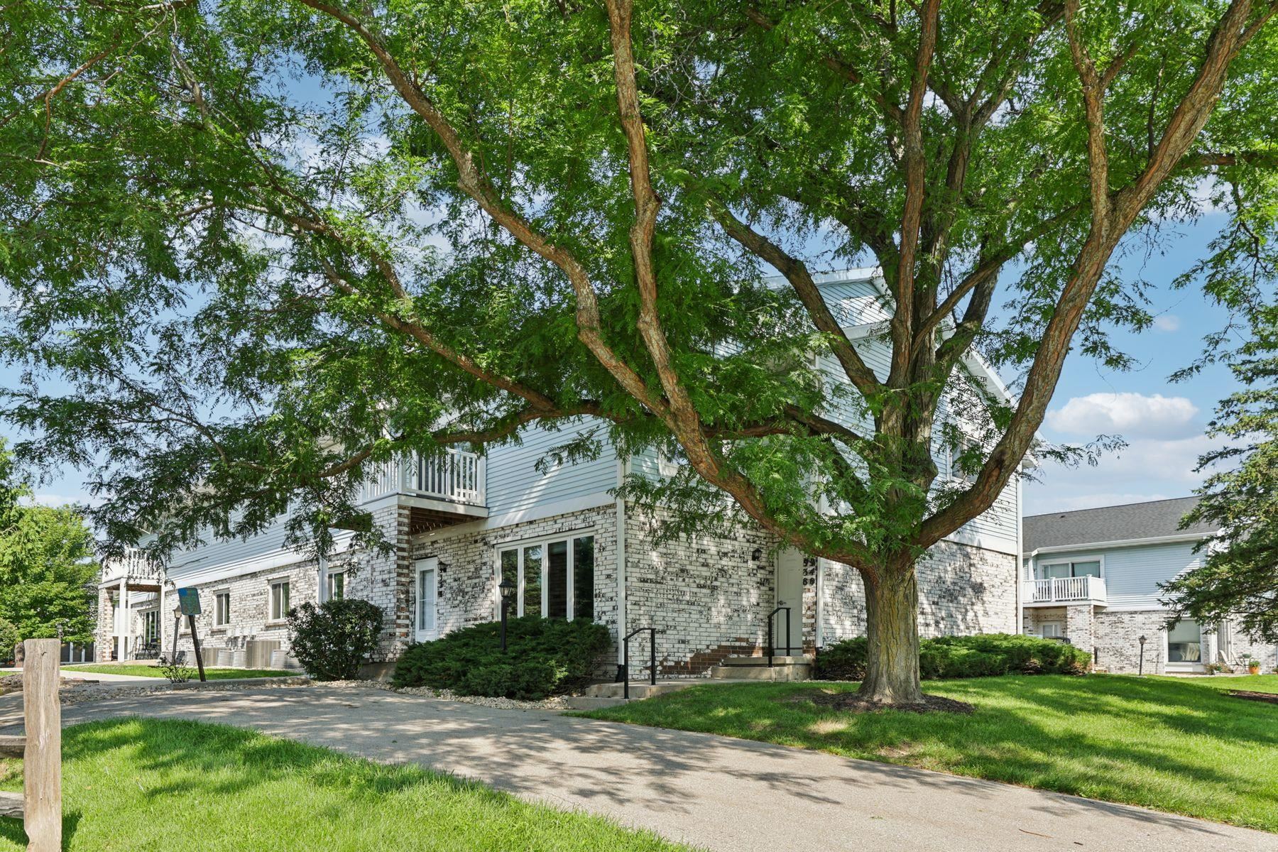 940 Acewood Boulevard