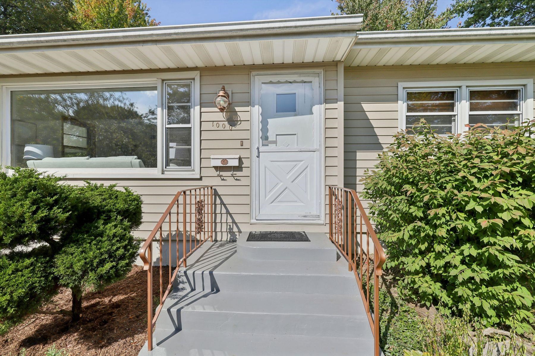 1000 Tompkins Drive