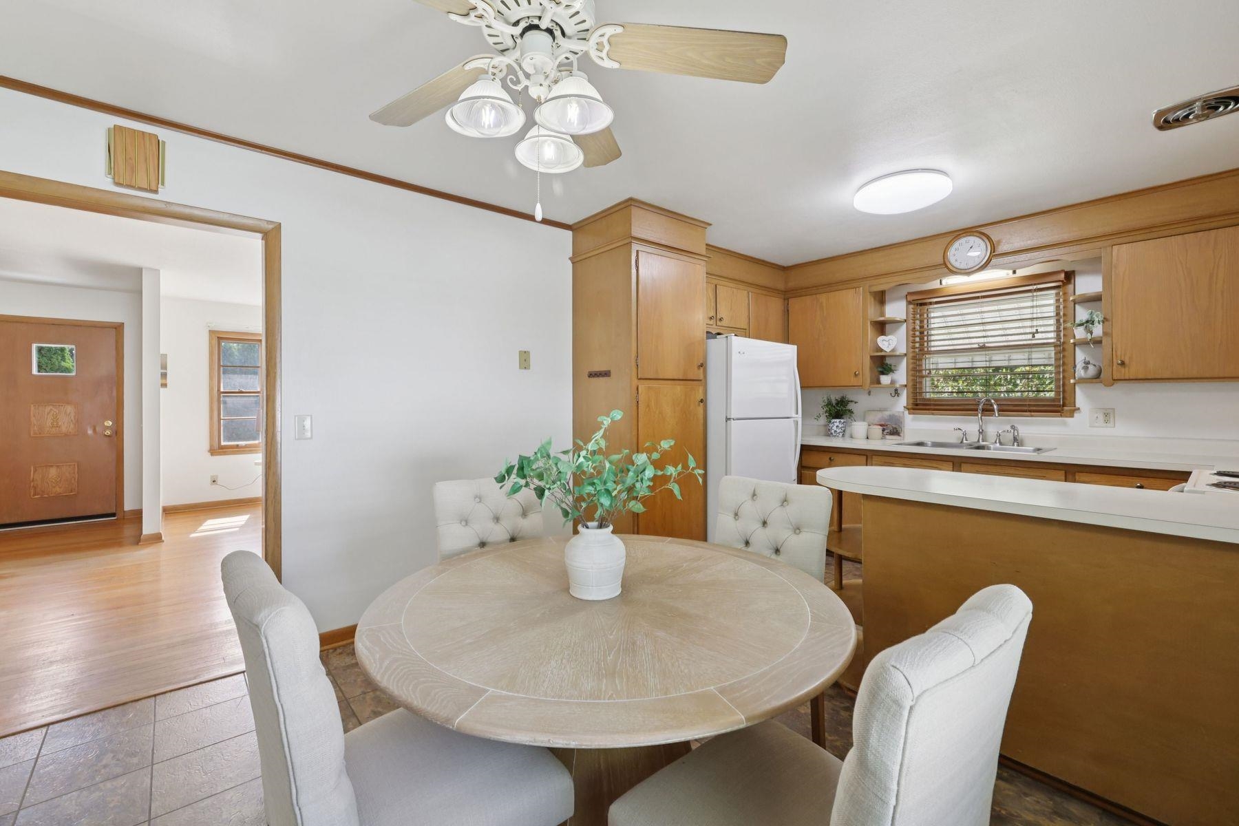 1000 Tompkins Drive