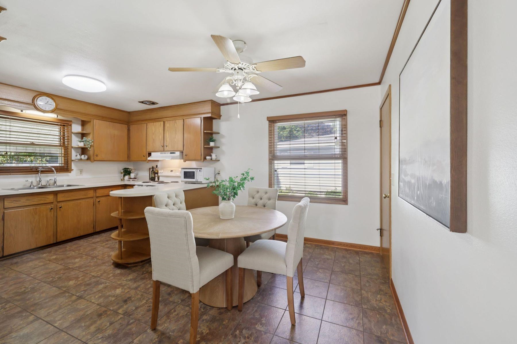 1000 Tompkins Drive