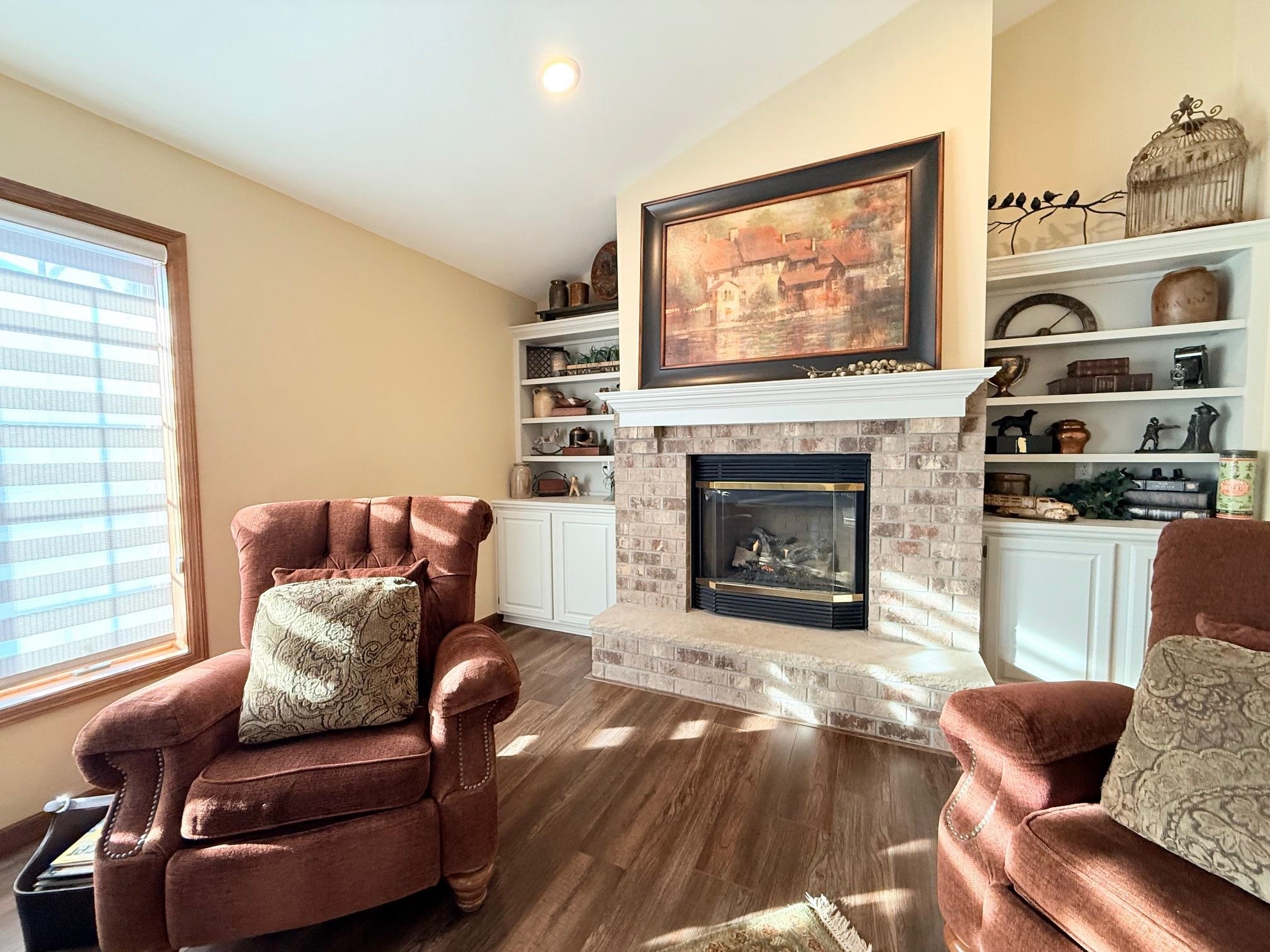 105 Oak Springs Circle