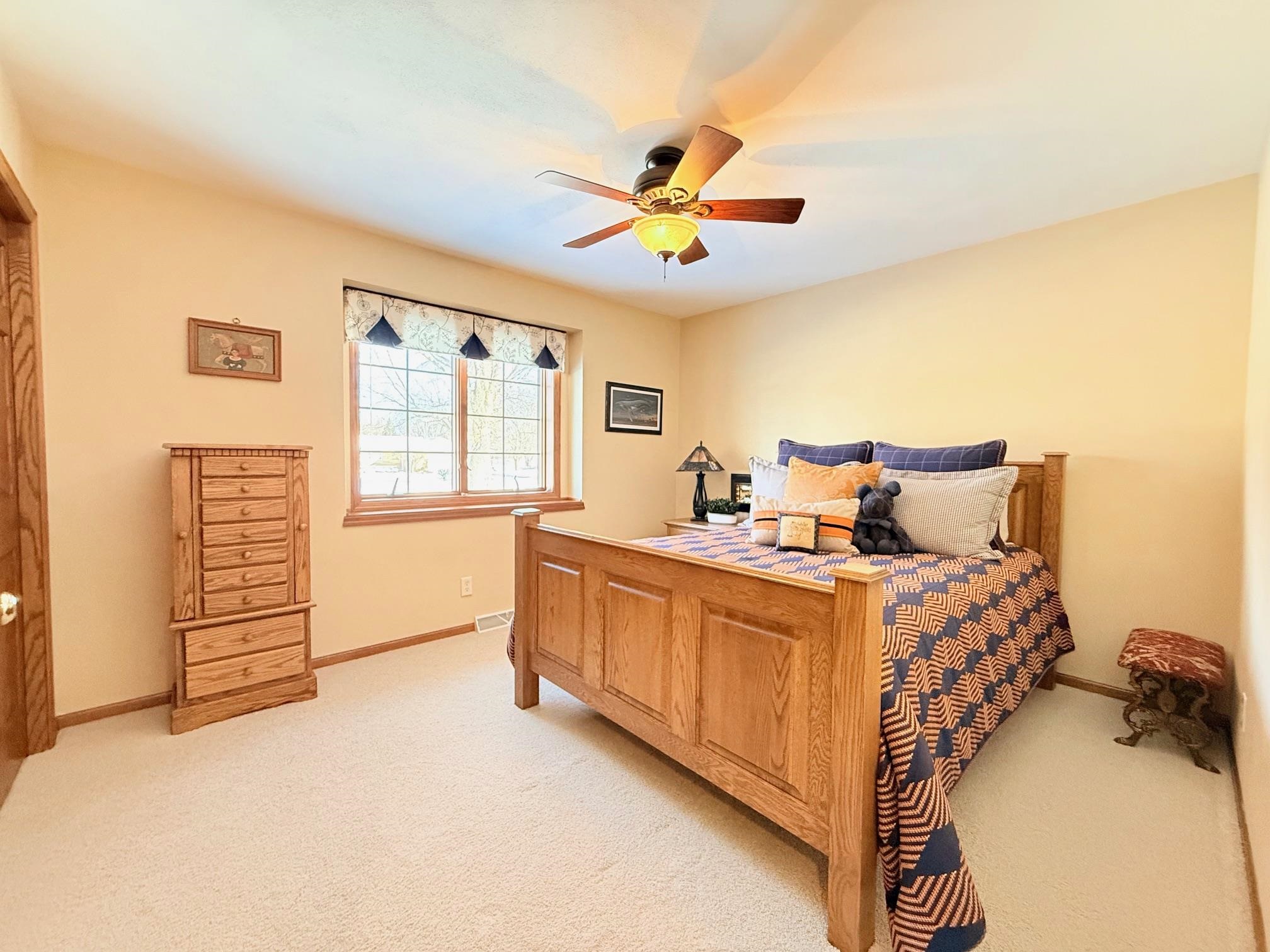 105 Oak Springs Circle