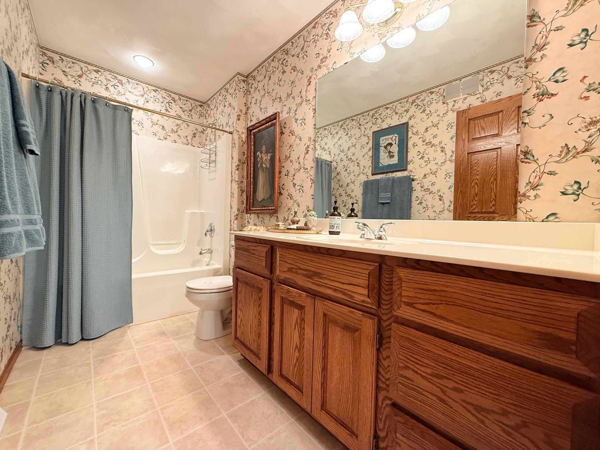 105 Oak Springs Circle