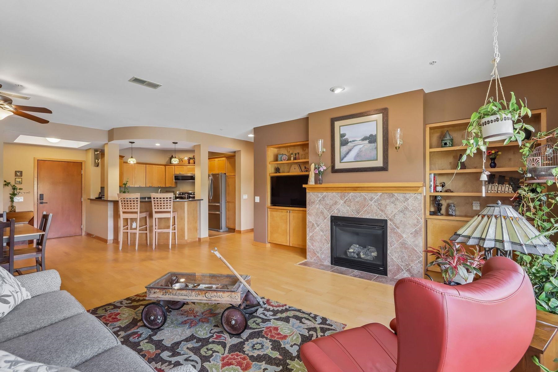 440 Water Street 212