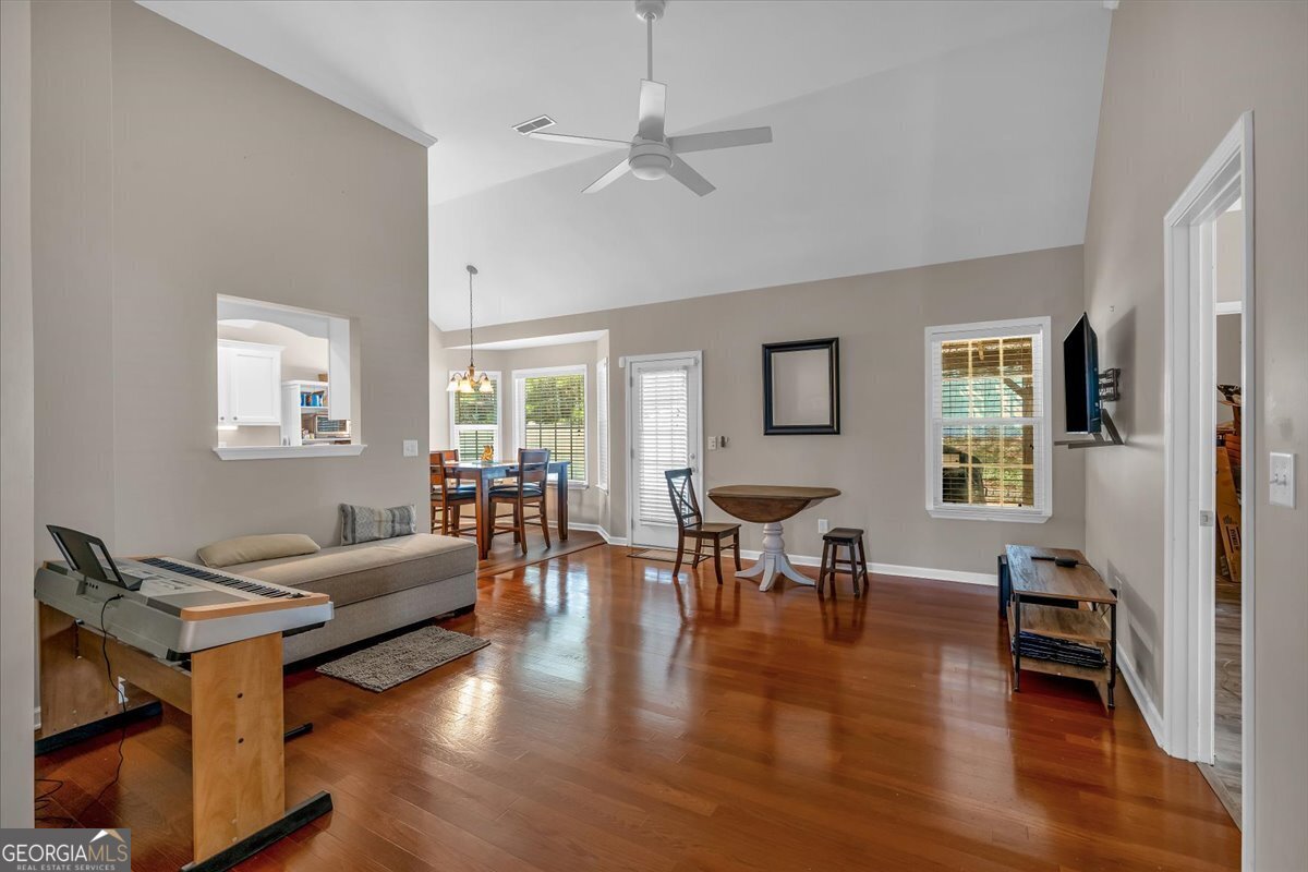 13 Southfork Drive SW