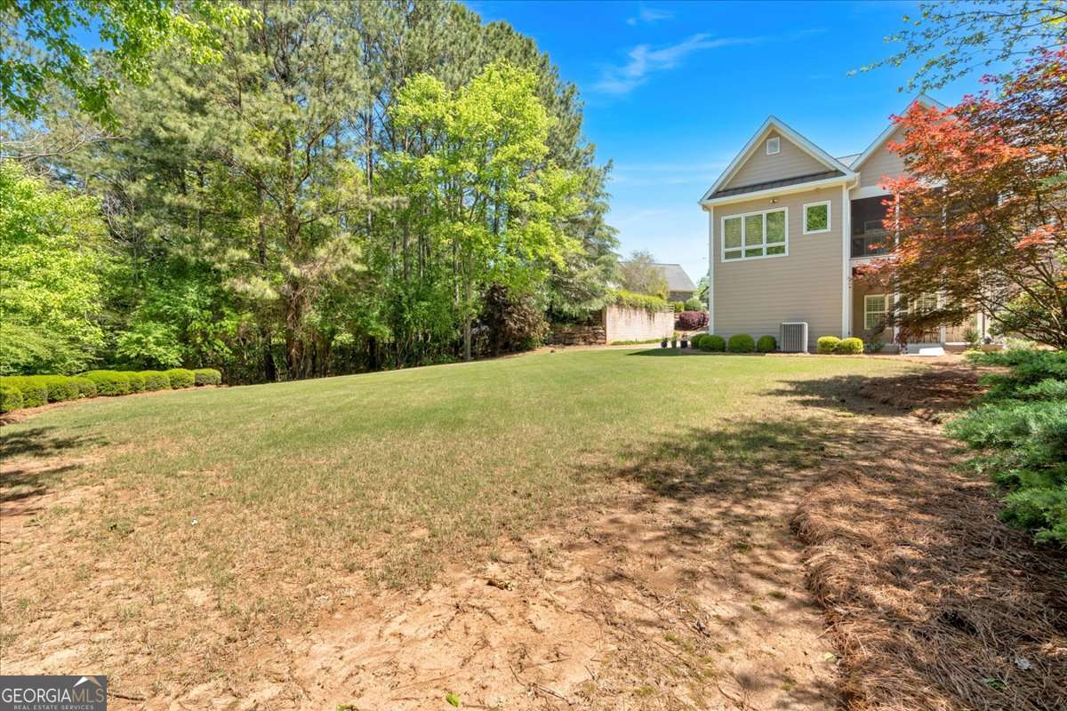 226 Maplecrest Lane SE
