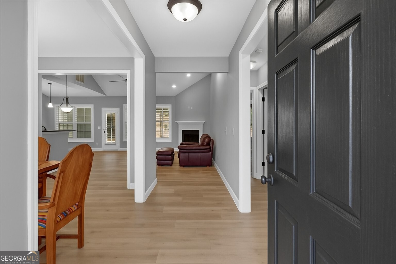 125 Thornwood Drive SW