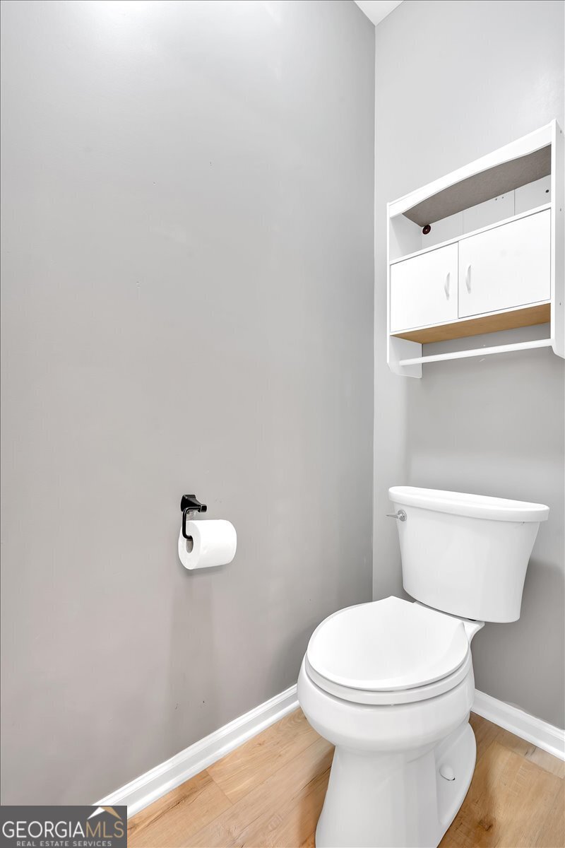 125 Thornwood Drive SW