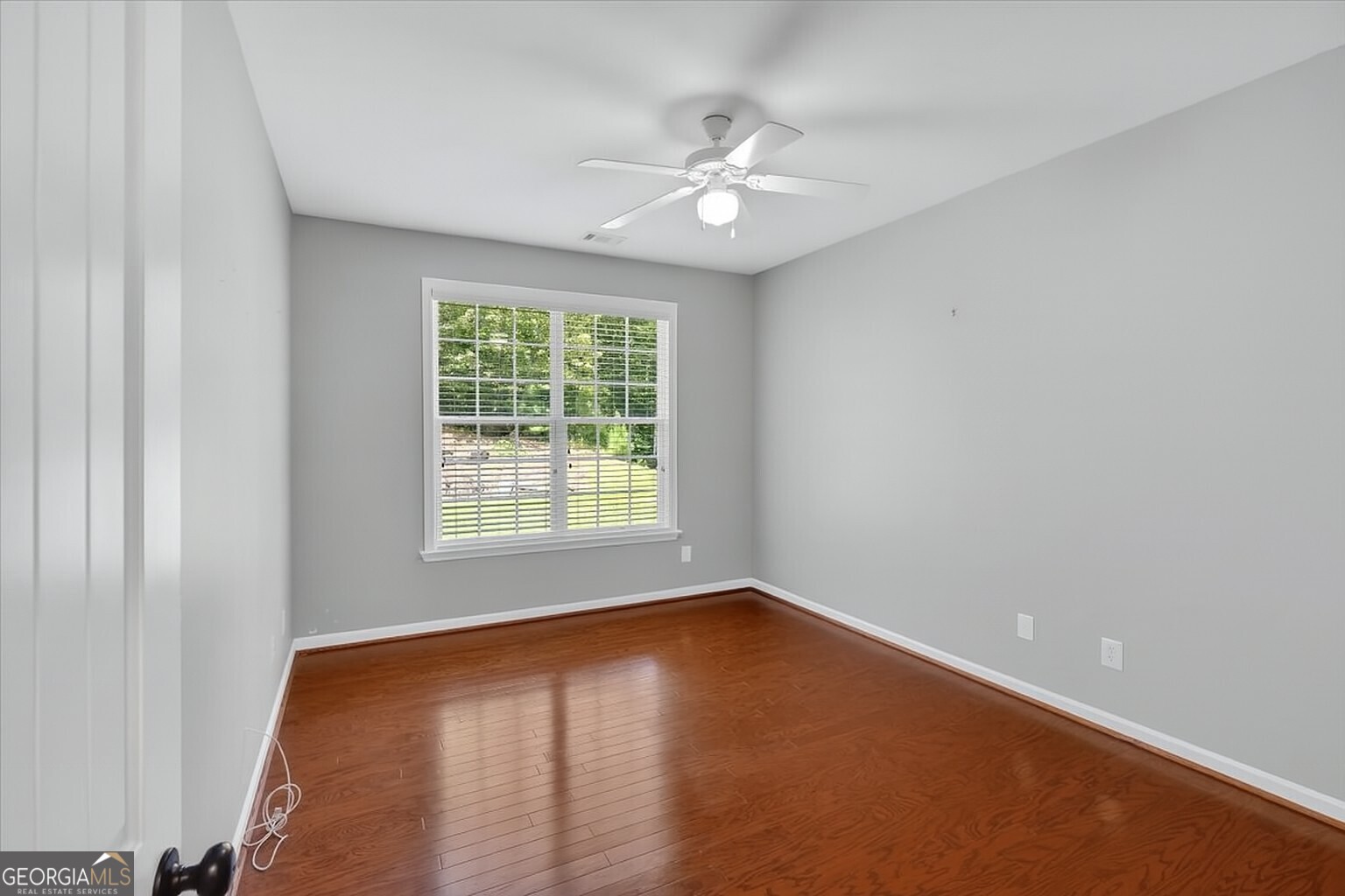 125 Thornwood Drive SW
