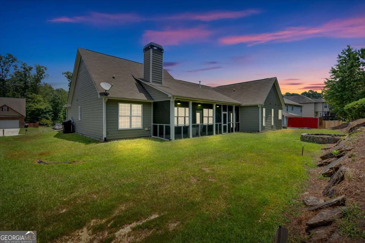 125 Thornwood Drive SW