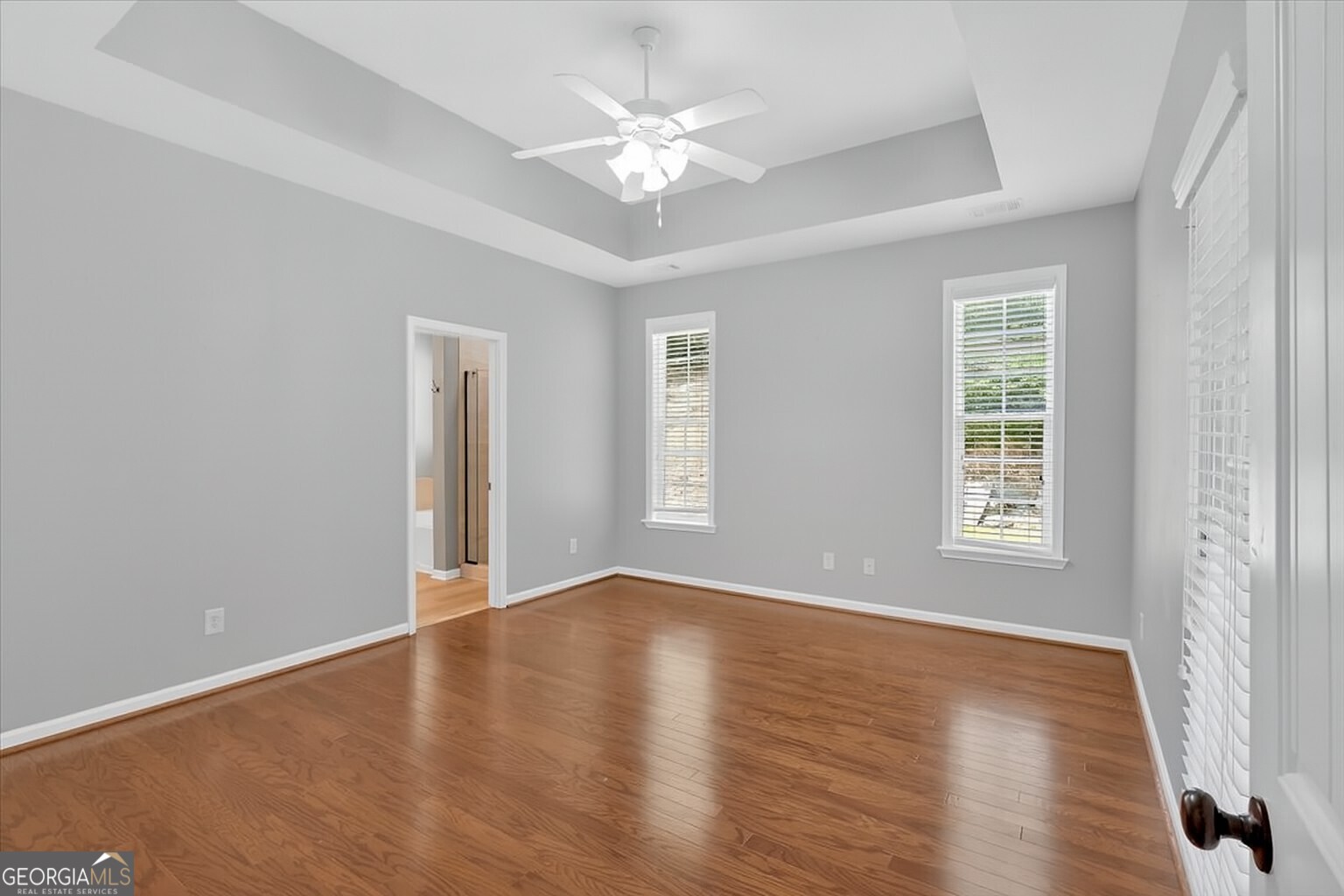 125 Thornwood Drive SW