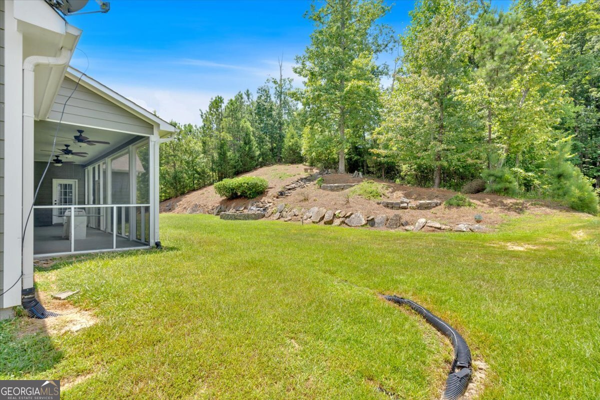 125 Thornwood Drive SW