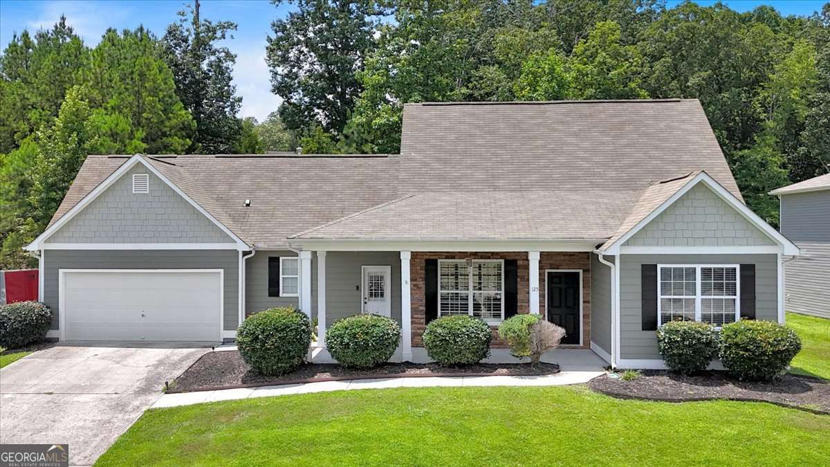 125 Thornwood Drive SW