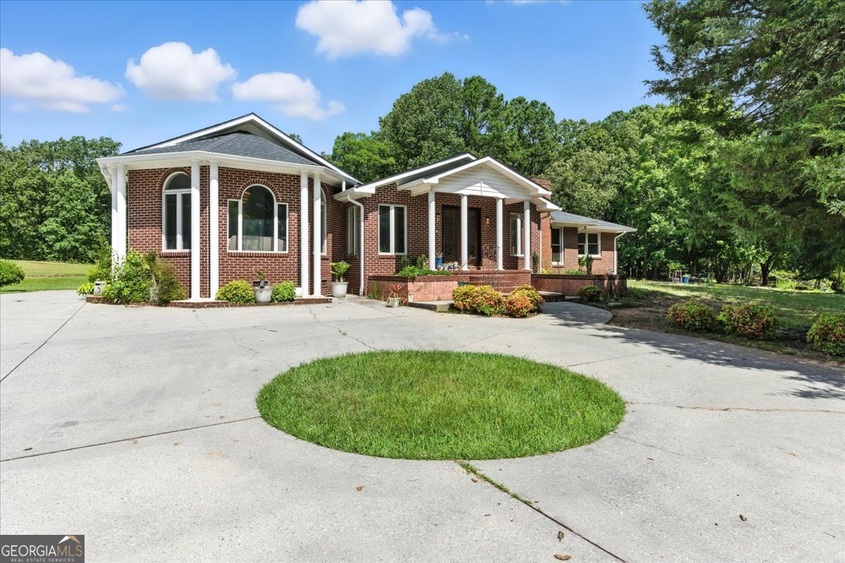 134 Salem Drive NW
