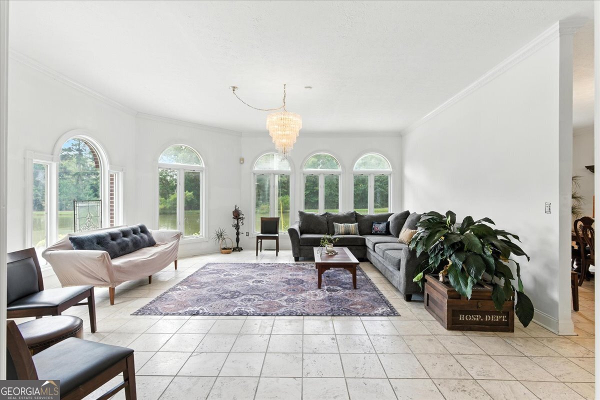 134 Salem Drive NW