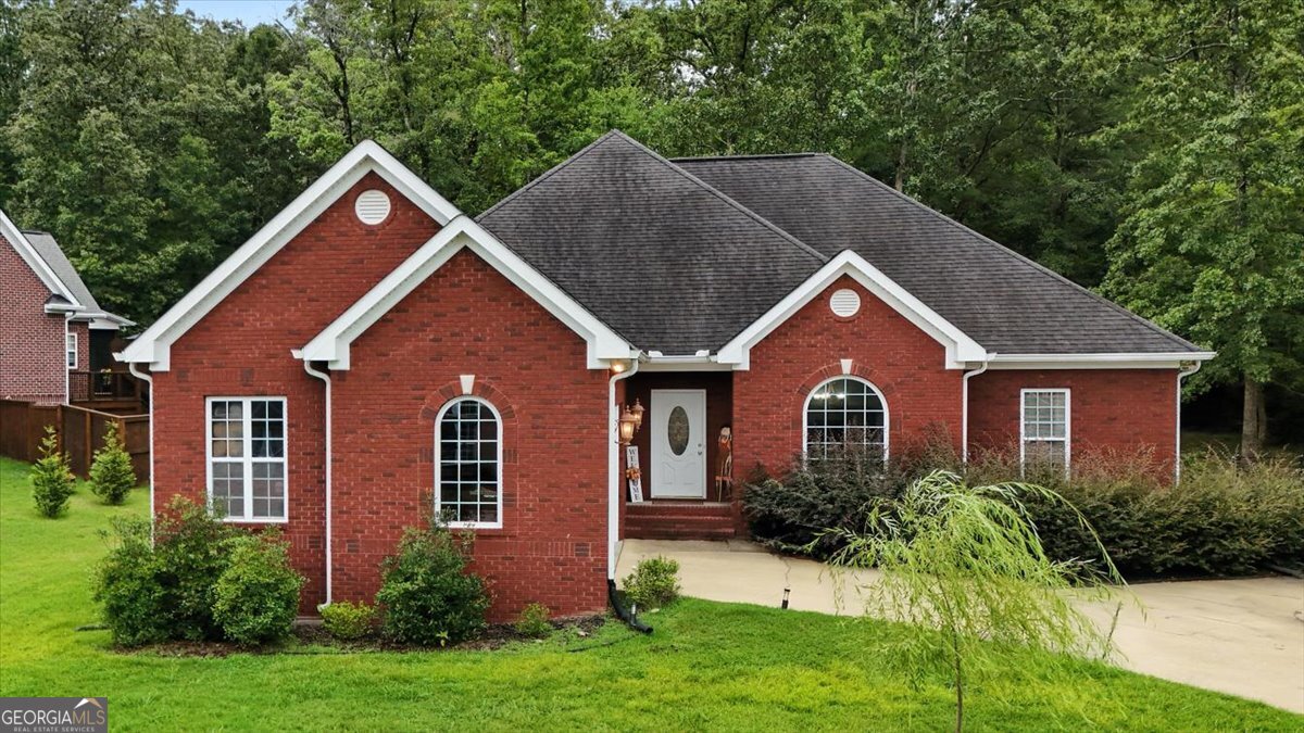 48 Mountain Chase Road SW