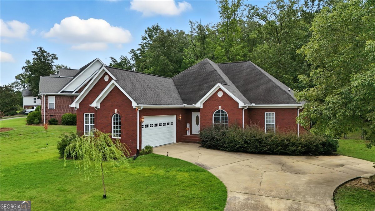 48 Mountain Chase Road SW