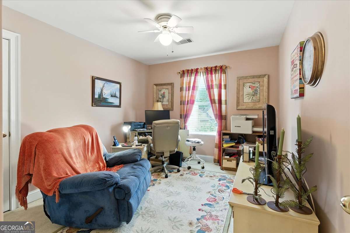 3 Belmont Court SE