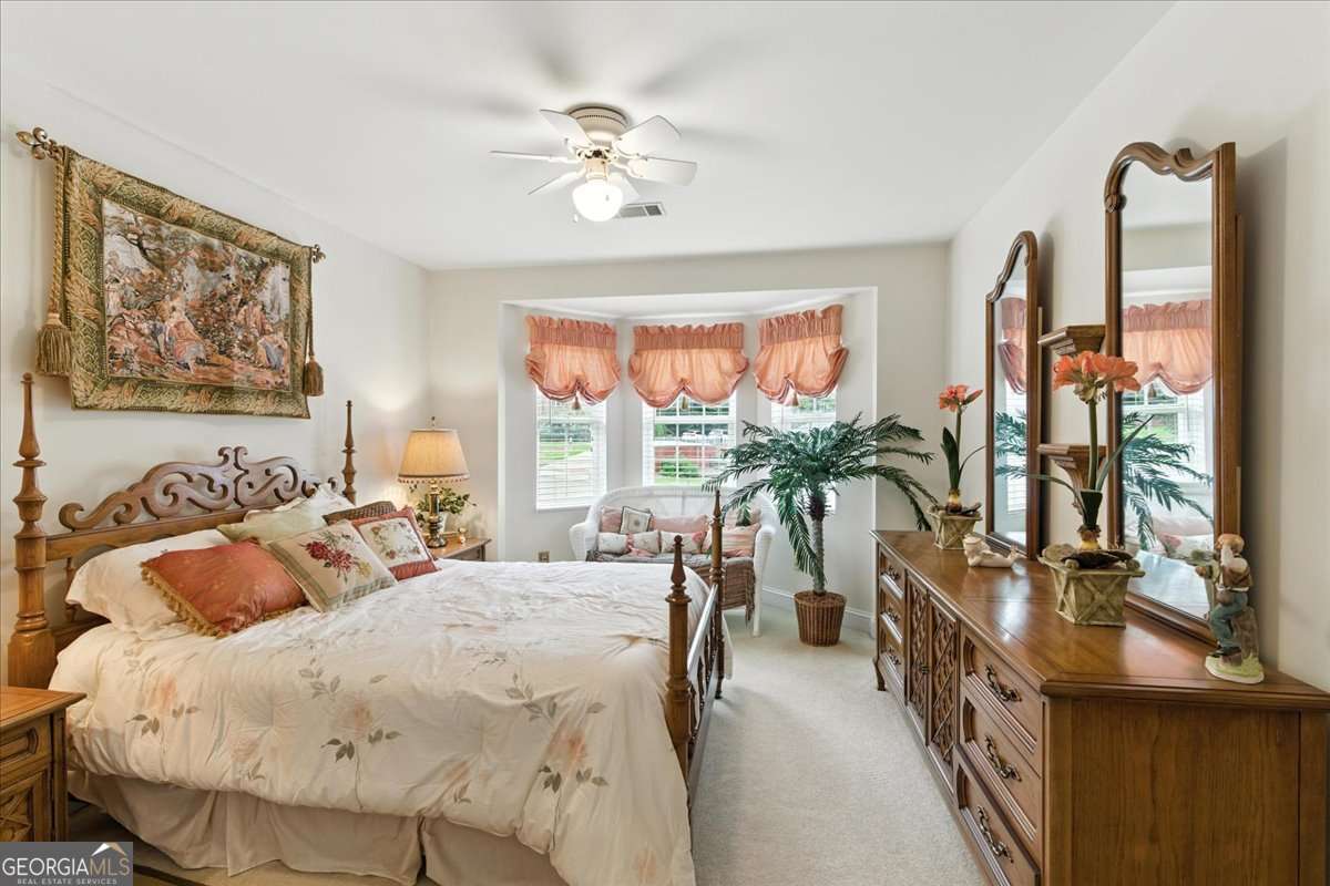 3 Belmont Court SE