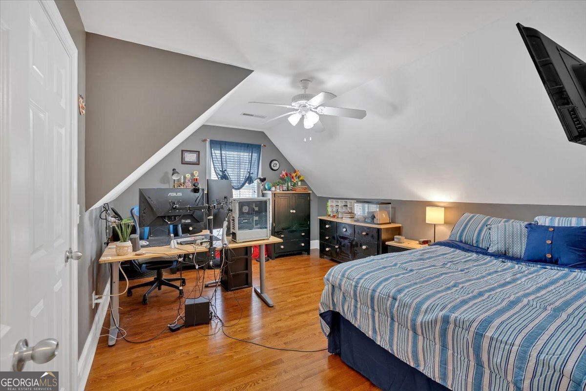 16 Quarter Horse Drive NW