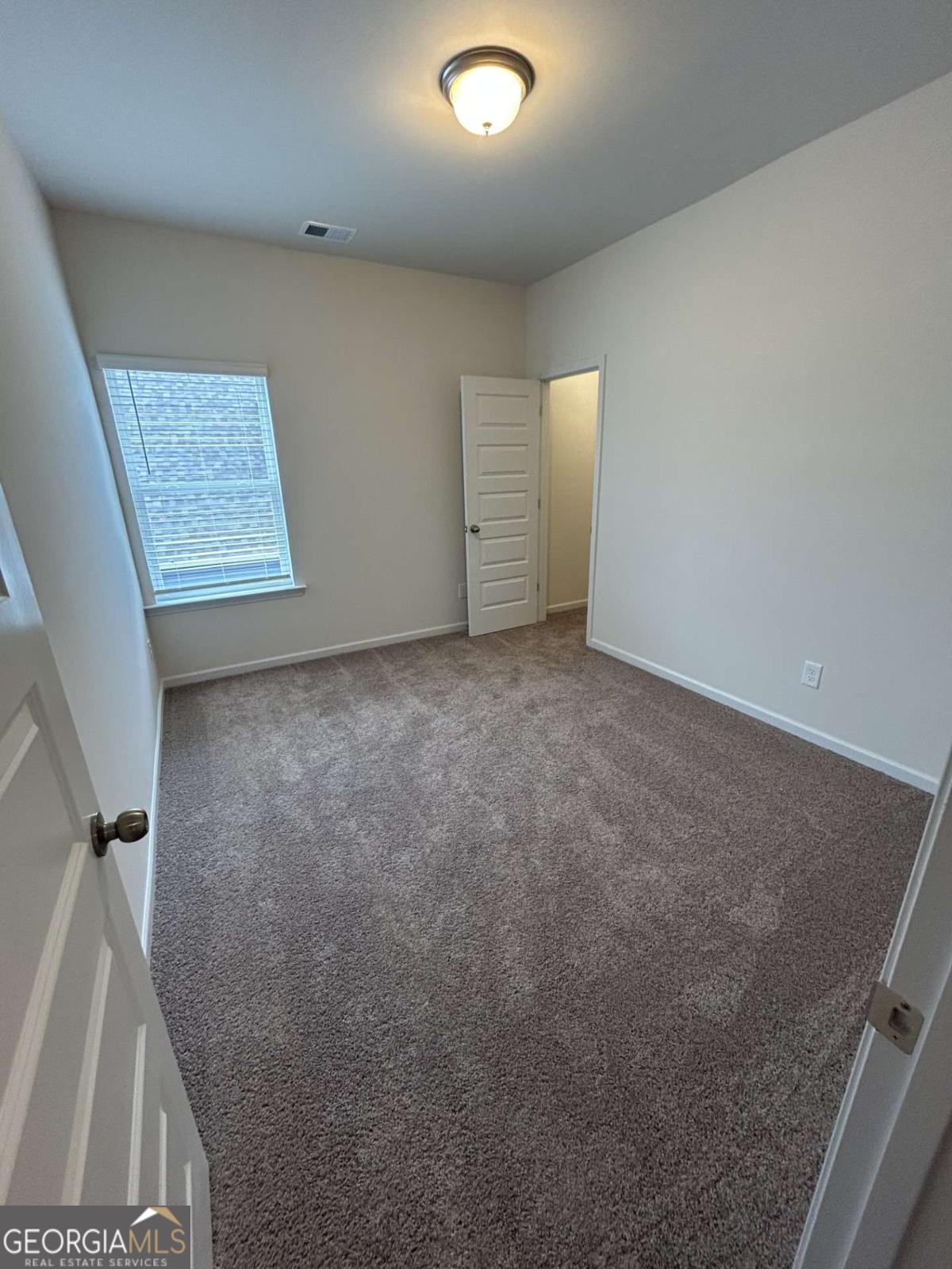 23 Whistling Oaks Dr