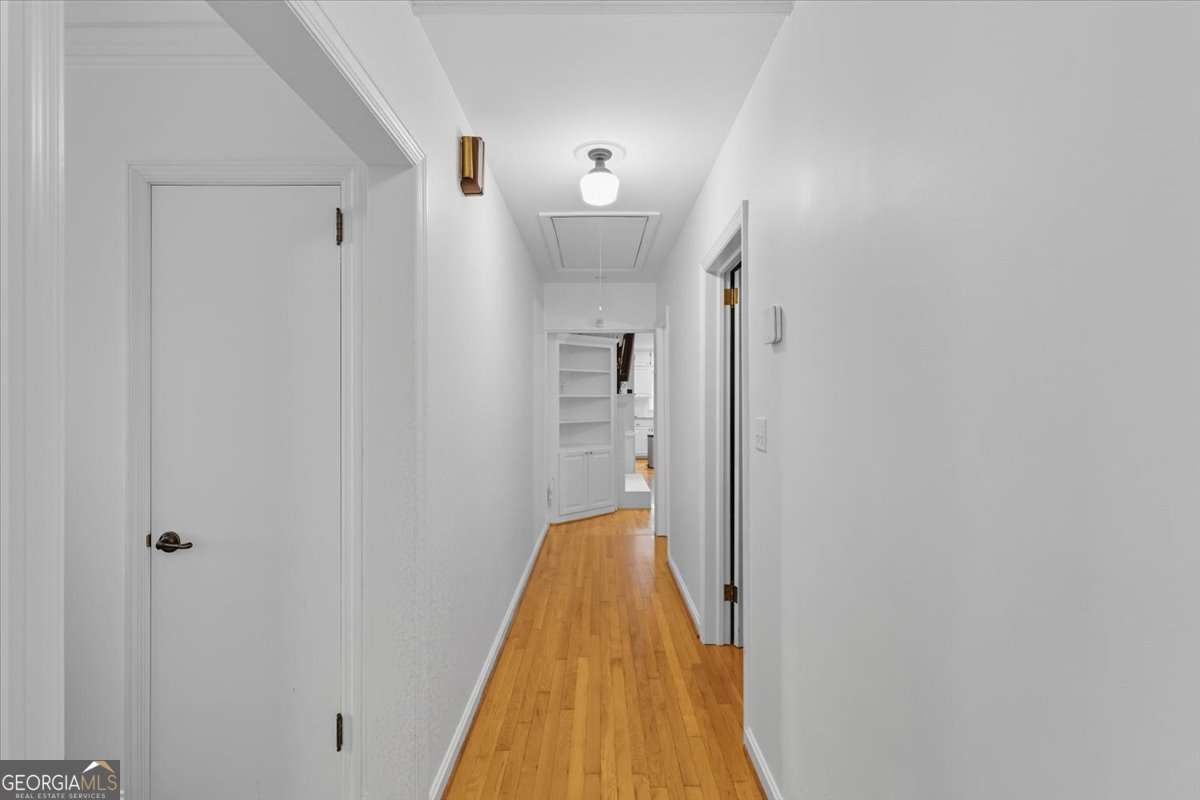 28 Crestwood Drive SW